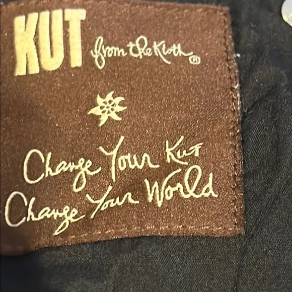 Kut From The Kloth Distressed Classic Jeans Size 6 - Picture 14 of 15